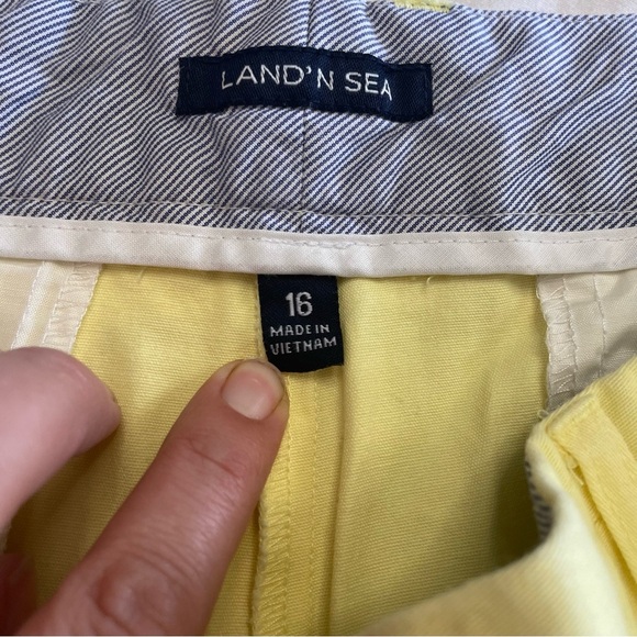 Land’N Sea 16 Women’s Shorts Pastel Yellow PRELOVED - Picture 7 of 15